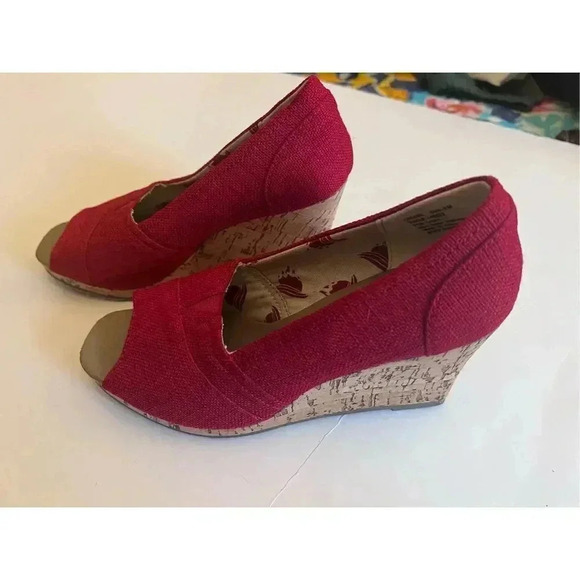 Aloha Island Red Canvas Peep Toe Cork Wedge Platform Summer Shoes Size 8 - Picture 3 of 6